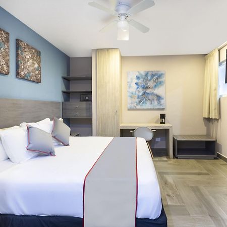Bfh Attraction Deluxe Hotel Playa del Carmen Zewnętrze zdjęcie