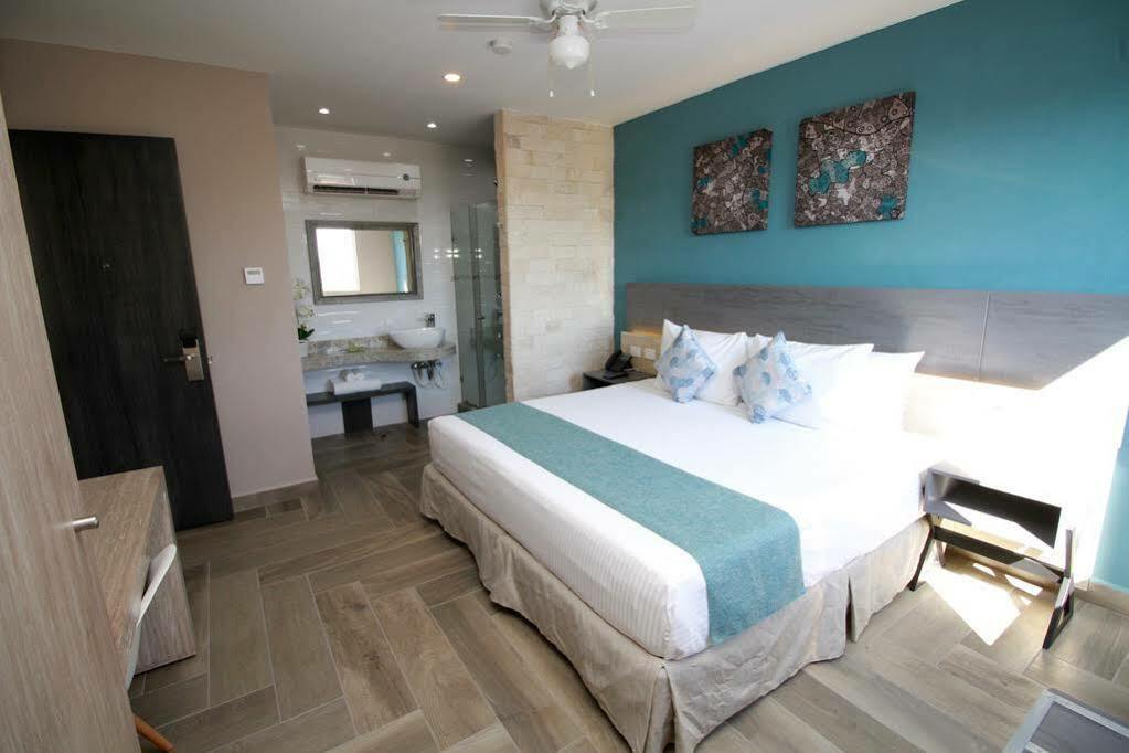 Bfh Attraction Deluxe Hotel Playa del Carmen Zewnętrze zdjęcie